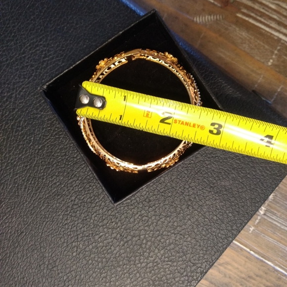 Bracelet - Picture 4 of 4